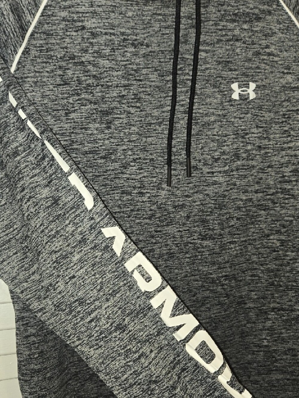 NWOT  Under Armour Black & Gray Heather Athletic Hoodie - Picture 3 of 4
